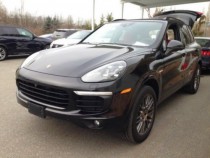 18油混卡宴铂金黑黑米双拼全景天窗智能卡21运动轮黑金刚组件高级包（前加热防眩目后视镜停车辅助全景天窗14项座椅调节氙灯前通风灯光舒适）绿色