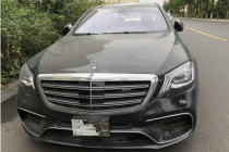 梅赛德斯-奔驰的纯净感官体验，经典的流线设计，与梅赛德斯-AMG标志性的元素完美融合，奢华而又沉稳，强劲而又独特，动感而又尊贵——梅赛德斯-AM...