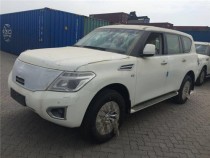 【进口车市】日产途乐，作为一款大型SUV，身材绝对可以称得上是一个“巨无霸”。新车越野而生，庞大的躯体更加大气磅礴的气质所吸引，在硬派作