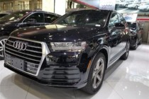 进口车市：奥迪Q7是一款强调舒适性的全尺寸SUV，将运动性、功能性、高科技和豪华品质巧妙地融为一体。18款奥迪Q7，虽然作为一款偏向城市设计的顶级...