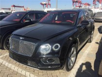 进口车市宾利添越作为豪华SUV的首款产品，宾利添越的率先出现绝对能够满足你的新鲜感，同时在奢华体现上，它也没有让你失望，再加上足够的个性