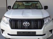 进口车市：丰田霸道2700集“传统”出色越野功能、“创新”科技与时尚于一身。配有优越的安全装备，对于驾驶操控、预防意外及应付突发情况作出支