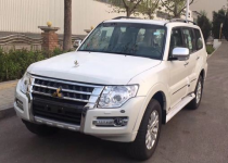 进口车市三菱帕杰罗在国内众多越野爱好者心中有着不可取代的地位，作为高性能SUV的代表之一，帕杰罗的越野性能，没有太多的花俏，完全属于实用派...