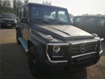 进口车市奔驰G级是世界上性能最强的全地形越野车之一，其简洁明朗的线条勾勒出越野车应有的刚劲线条，又有奔驰家族特有的豪华与古典气质。奔驰G...