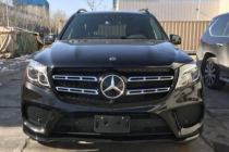 梅赛德斯奔驰SUV，在平行进口车中一直很受欢迎，2018款GLS450现车在售，全尺寸SUV更加时尚运动，仍旧秉持奔驰典雅高贵的气质，同时，凭借着精致的内