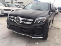 进口车市18款奔驰GLS450作为一款全尺寸SUV，造型硬派，不仅满足了平时家庭生活中的应用，而且还能满足你对于诗和远方的追求。带给你安全感的同时也...
