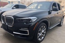 宝马X5作为豪华品牌中大型SUV的佼佼者，已经成为日常路面上最为常见的该级别车型之一。你也许对汽车算不上了解，但宝马X5的名号却一定耳熟能详。