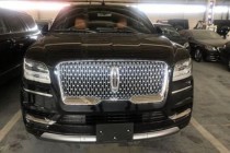 林肯领航员一直是高端SUV领域的领军车型，无论是其外在的气度还是其内在的胸怀都能让人体验到前所未有的奢华与舒适。每一处设计都仿佛有着独到