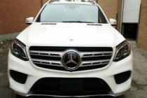 优雅高贵的外观设计，豪华宽大的内饰空间，清新舒适的驾乘环境，奔驰GLS450作为奔驰家族旗下最具代表性的SUV车型，搭载了一大批科技先进、性能卓