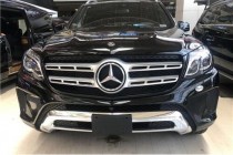 进口车市优雅高贵的外观设计，豪华宽大的内饰空间，清新舒适的驾乘环境，奔驰GLS450作为奔驰家族旗下最具代表性的SUV车型，搭载了一大批科技先进