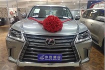 进口车市雷克萨斯LX570对于很多人来说并不陌生，作为一款豪华SUV，车身尺寸可以说在所有中大型SUV中占据优势。有着全尺寸定位的LX570是雷克萨斯旗下