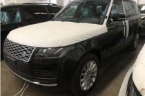 路虎揽胜行政作为一款豪华车型，非常注重用户体验，卓越的性能、前瞻的智能安全缔造起豪华SUV高标准。凭借出众的操控性能和安全表现这两块“硬实...