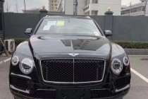 【进口车市】作为豪华宾利品牌SUV的首款产品，宾利添越的率先出现绝对能够满足你的新鲜感，同时在奢华体现上，它也没有让你失望，再加上足够的