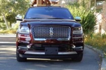 领航员是林肯旗下的一款高档SUV车型，也是一款极具代表性的美系车型。受政策影响，领航员在平行进口车市场上的售价大幅下跌，因此开年以来的销