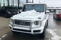 奔驰G550是一款动感而全能的越野车，高效动力和灵敏操控让它在世界汽车历史上都有名声显赫的地位。我相信喜爱G级的人绝对不止是越野爱好者，更多...