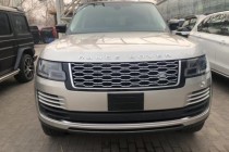 路虎是顶级成功者的标志，任何行业的顶级成功者都拥有路虎，您和顶级的距离可能就是一台路虎，路虎的越野情怀，买路虎是一种情怀，一个故事一