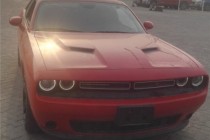 【进口车市】17款美规道奇挑战者SXT-3.6L，红/黑8速自动挡，电动助力转向，坡起辅助，胎压检测，投影前大灯，无钥匙进入，自动调光后视镜，双区自