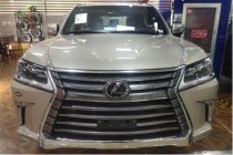 进口车市作为豪华SUV中的旗舰，雷克萨斯LX570融合了强悍越野性能和舒适驾乘感受于一身，它完美诠释了“奢华越野SUV”的理念，稳定可靠的越野性、强