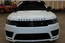 在路虎车系中，路虎揽运可以算是全能选手，文能出席各种社交场合，武能爬山涉水，同时还有很强的运动能力。在整个路虎车系中，揽运的非铺装路