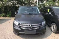 【进口车市】奔驰Metris商务车，有豪华大气的外观，内部采取了实用性极强的7座布局，不管商务接待接待、合家出游都能为您挣足面子。奔驰Metris承载