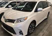 作为丰田旗下的一款既可以用于商务谈判，又可以用于旅行自驾的舒适豪华mpv，丰田塞纳一直以性价比高、实用性强而广受赞誉。它被业内专业人士誉