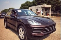 说起保时捷，第一时间大家想的就是跑车，毕竟像保时捷911、718等车型确实知名度太高了。而今天我们要说的却不是跑车，而是保时捷旗下的一款豪华SU...