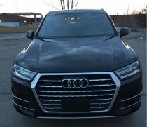 【进口车市】配置:19款加版奥迪Q7舒适版黑粽标配：金属漆7座、氙灯全景天窗三幅运动方向盘方向盘加热前座椅电动调节驾驶员记忆座椅前后座椅加热