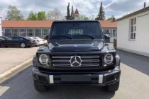 【进口车市】奔驰G50019款配置:配置：镀铬前进气栅、媒体界面、电动玻璃天窗、中控双液晶大屏显示、几何光束LED大灯、AMG外观大包、20寸AMG合金多幅