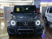 作为硬派越野车的实力选手，奔驰G在大家心中的地位自然不用说，而小编今天要给大家介绍的，19款奔驰G63，凭借着硬朗的造型和良好的口碑，更是被