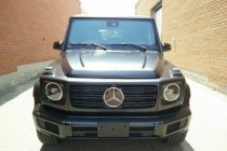 奔驰，德国百年汽车品牌，汽车文明的先驱者与引领者，被认为是最成功的高档汽车品牌之一，其登峰造极的技术水平、精湛过硬的质量标准、推陈出