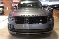 作为世界知名的品牌——路虎精心打造的车型，不仅在外型设计方面有自己的特点，代表了路虎制造的更高水平。在动力部分也可完全征服广大消费者